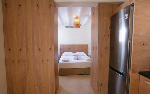 Villa Veneta: Letto, Interior Design, Camera Da Letto, Pavimento, Pavimentazione, Mobilia, Parete, Lenzuolo, Bedding, Legna