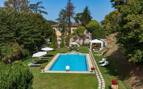 Villa Vorno: Piscina, Zona Residenziale, Terme, Ricorrere, Estate, Mobili Da Esterno, Villa, Hacienda, Tempo Libero, Giardino