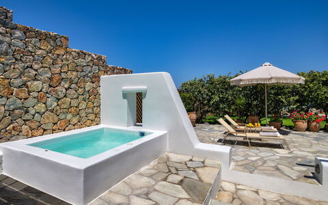 Guest House Sorokos: Piscina, Ricorrere, Design, Villa, Eco Hotel, Piastrella