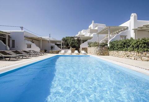 Marvi House: Hotel, Piscina, Ricorrere
