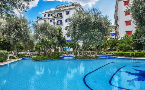 Casa Primavera: Piscina, Ricorrere, Appartamento, Hotel, Hacienda, Resort Citta ', Villa, Terme, Eco Hotel, Boutique Hotel