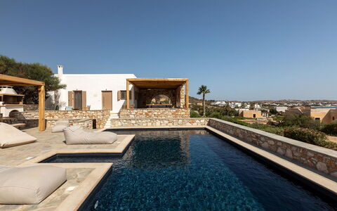Villa Almatea: Villa, Ricorrere, Flagstone, Piscina