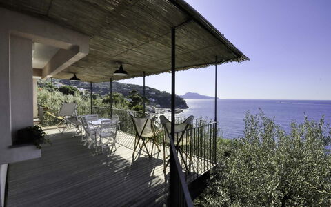 Casa Lubrense: Costa, Costiera E Morfologie Oceanic, Mare, Balcone, Oceano, Ricorrere, Portico, Riva, Eco Hotel, Tropici