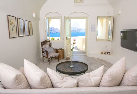 Aloy Suite: Mobilia, Divano, Interior Design, Appartamento, Casa, Sedia, Mare, Ricorrere, Soffitto