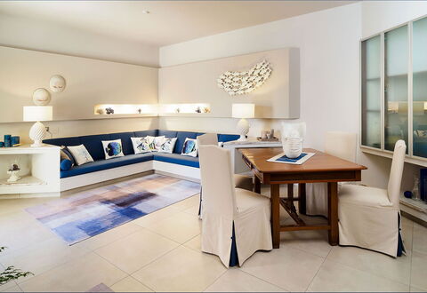 Mulberry House: Mobilia, Interior Design, Pavimentazione, Pavimento, Tavolo, Divano, Soggiorno, Camera, Casa, Tessile