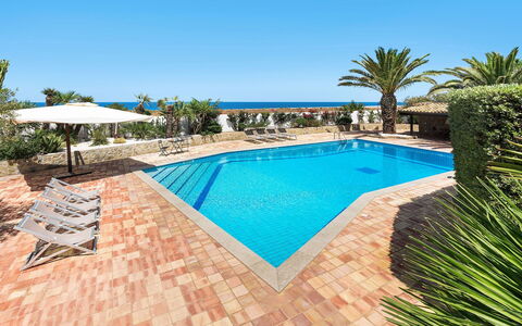 Cala Diletta: Blu, Ricorrere, Piscina, Mare, Mobili Da Esterno, Eco Hotel, Tropici, Oceano, Shade
