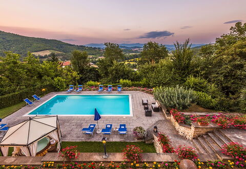 Villa Monterchi: Piscina, Eco Hotel, Ricorrere, Giardino, Landscaping, Estate, Resort Citta ', Villa, Hacienda, Hotel