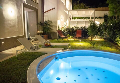 Suite Plumbago: Piscina, Ricorrere, Design, Pianta Della Casa, Hotel, Mobili Da Esterno, Eco Hotel, Paesaggio Di Illuminazione, Cortile