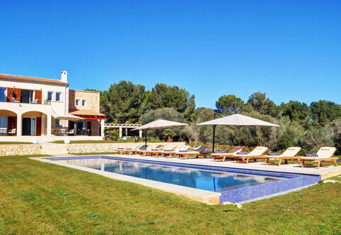 Can Mako: Piscina, Mobili Da Esterno, Ricorrere, Villa