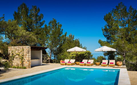 Villa Carlos: Blu, Piscina, Ricorrere, Shade, Eco Hotel, Landscaping, Villa, Mobili Da Esterno, Agriturismo