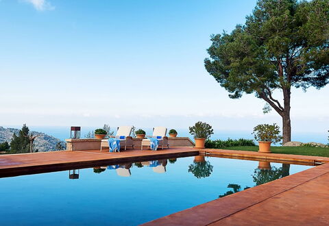 Villa Gem: Piscina, Ricorrere, Mare, Eco Hotel, Mobili Da Esterno, Costa, Vaso Di Fiori, Resort Citta ', Landscaping, Lettino