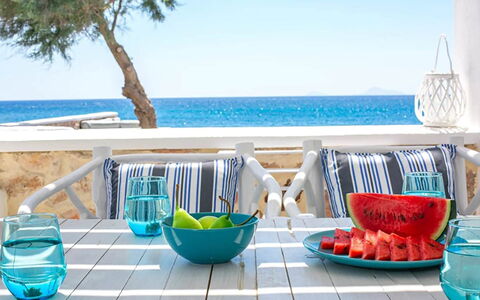 Maison Nira: Mobilia, Blu, Mobili Da Esterno, Sedia, Tavolo, Mare, Tavolo Esterno, Costiera E Morfologie Oceanic, Costa, Oceano
