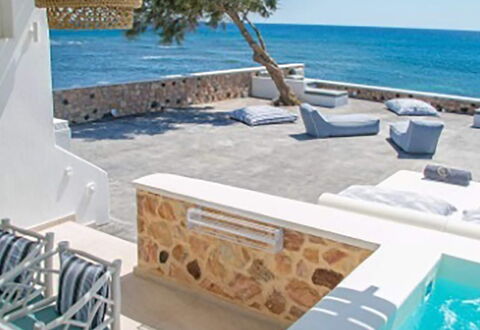 Maison Nira: Blu, Ricorrere, Mobili Da Esterno, Mare, Piscina, Shade, Design, Tropici, Lettino, Villa