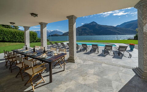 Villa Angela: Montagna, Mobilia, Catena Montuosa, Sedia, Shade, Ricorrere, Mobili Da Esterno, Valle, Cresta, Piscina