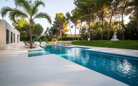 Villa Sound: Piscina, Ricorrere, Materiale Composito, Eco Hotel, Giardino, Shade, Landscaping, Giochi D'Acqua, Tempo Libero