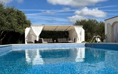 Trulli Maria: Blu, Piscina, Materiale Composito, Ricorrere, Shade, Tempo Libero, Mobili Da Esterno, Hotel, Giochi D'Acqua, Eco Hotel