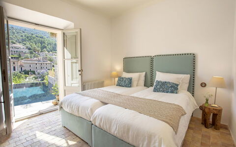 Casa Naomi: Parete, Mobilia, Casa, Camera Da Letto, Appartamento, Letto, Cuscino, Telaio Del Letto, Bedding, Biancheria
