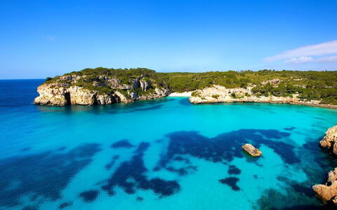 Casa Naomi: Blu, Corpo D'Acqua, Acqua, Costa, Costiera E Morfologie Oceanic, Mare, Promontorio, Roccia, Promontorio