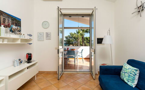 Ippocampo: Mobilia, Pavimentazione, Interior Design, Pavimento, Appartamento, Casa, Camera, Soffitto, Sedia, Soggiorno