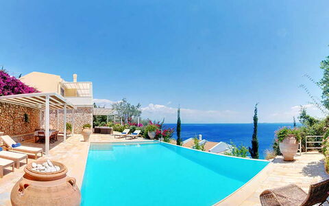 Villa Aspro: Blu, Piscina, Ricorrere, Eco Hotel, Tempo Libero, Villa, Hotel, Mobili Da Esterno, Resort Citta ', Terme