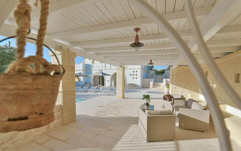 Masseria Ostuni: Shade, Design, Piastrella, Illuminazione Diurna, Villa, Hotel, Piscina