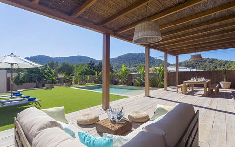 Villa Allegra: Ricorrere, Portico, Mobilia, Eco Hotel, Shade, Deck, Piscina, Mobili Da Esterno, Tempo Libero, Color Legno