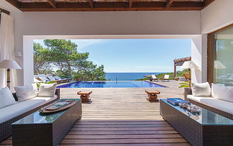 Villa Francisca: Mobilia, Ricorrere, Sedia, Pavimentazione, Mobili Da Esterno, Pavimento, Pavimento In Legno, Deck, Eco Hotel, Piscina