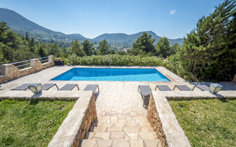 Villa Sharon: Piscina, Flagstone, Shade, Landscaping, Piastrella, Ricorrere, Eco Hotel, Backyard