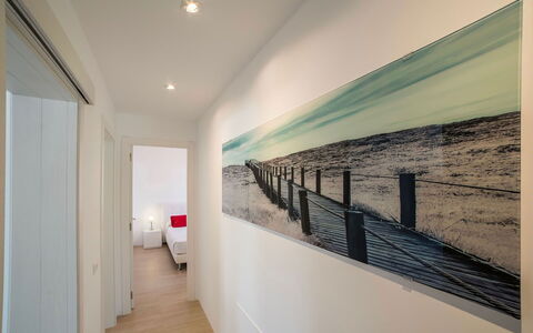 Villa Sabor: Pavimentazione, Pavimento, Interior Design, Soffitto, Pavimento In Legno, Mare, Appartamento, Oceano, Latifoglie, Pavimento Laminato