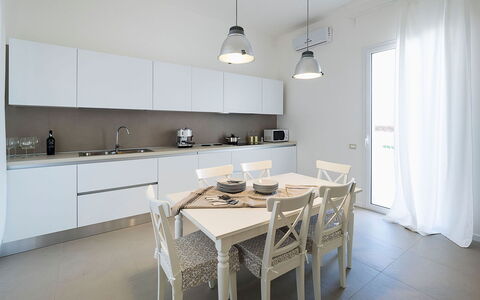 Villa Emma: Interior Design, Mobilia, Pavimentazione, Legna, Cucina, Soffitto, Pavimento, Controsoffitto, Camera, Illuminazione