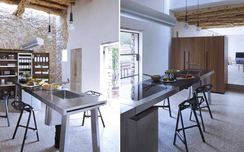 Villa Cave: Pavimentazione, Mobilia, Legna, Interior Design, Pavimento, Tavolo, Cucina, Camera, Controsoffitto, Cucina & Sala Da Pranzo Tavolo