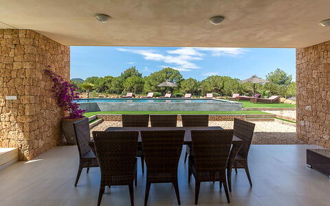 Villa Castiglioni: Piscina, Mobilia, Ricorrere, Shade, Giardino, Sedia, Mobili Da Esterno, Landscaping, Estate, Flagstone