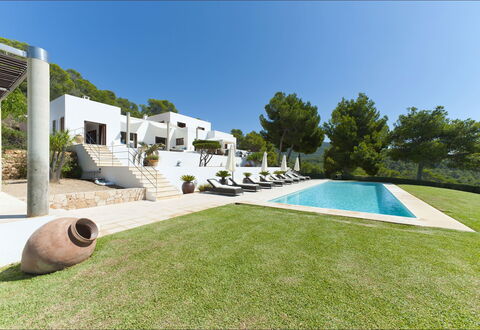 Villa Alessia: Casa, Estate, Landscaping, Piscina, Villa, Ricorrere, Shade, Dimora, Eco Hotel, Agriturismo