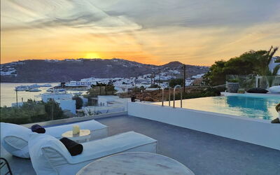Villa Waves