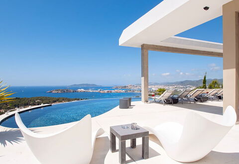 Villa Lola: Ricorrere, Mobilia, Piscina, Sedia, Villa, Eco Hotel, Hotel, Mobili Da Esterno, Shade, Località Balneare