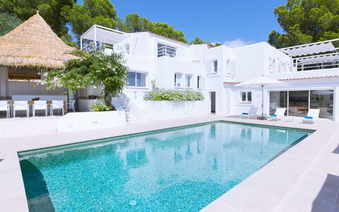 Villa Jules: Ricorrere, Piscina, Casa, Estate, Appartamento, Mobili Da Esterno, Lettino, Tempo Libero, Villa, Eco Hotel