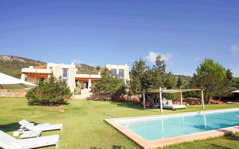 Villa Bouquet: Estate, Ricorrere, Eco Hotel, Giardino, Hacienda, Villa, Landscaping, Piscina, Dimora, Agriturismo