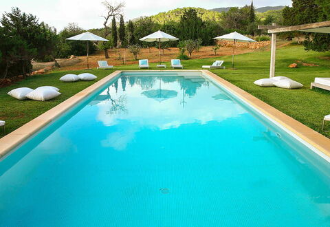 Villa Bouquet: Piscina, Blu, Ricorrere, Terme, Tempo Libero, Giochi D'Acqua, Eco Hotel, Lettino, Mobili Da Esterno, Giardino