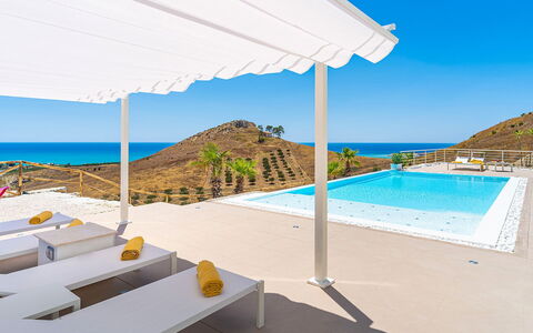 Villa Montallegro: Mobilia, Piscina, Ricorrere, Sedia, Eco Hotel, Shade, Mobili Da Esterno, Struttura Esterna, Villa, Hotel