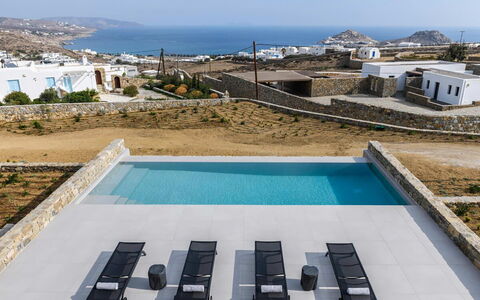 Villa Cupido: Blu, Piscina, Materiale Composito, Illuminazione Diurna, Ricorrere, Piastrella