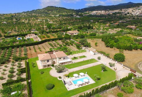 Villa Higo: Piscina, Estate, Ricorrere, Hacienda, Dimora, Landscaping, Villa, Prato, Agriturismo, Piantagione