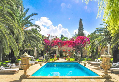 Villa Peacock: Giardino, Arbusto, Piscina, Ricorrere, Hacienda, Landscaping, Estate, Eco Hotel, Villa