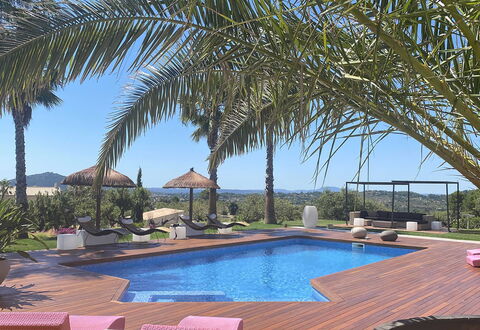 Villa Sofia: Piscina, Mobilia, Ricorrere, Mobili Da Esterno, Eco Hotel, Shade, Lettino, Sedia, Ombrello, Tempo Libero