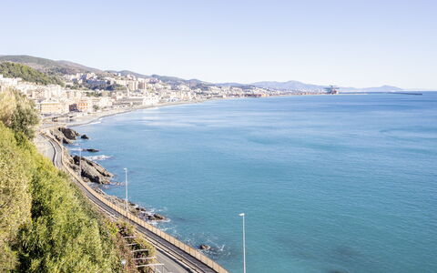 Da Federico, Apartment Genova Brignole: Blu, Acqua, Risorse Idriche, Corpo D'Acqua, Costa, Orizzonte, Costiera E Morfologie Oceanic, Mare, Waterway, Oceano