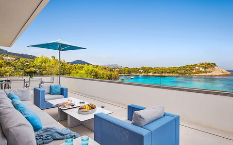 Villa Fullmoon: Blu, Ricorrere, Mobili Da Esterno, Piscina, Eco Hotel, Shade, Hotel, Sedia, Tropici, Caraibico