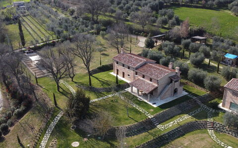 Villa Ripa: Erba, Estate, Paesaggio, Lotto, Casa, Plain, Area Rurale, Insediamento Umano, Agriturismo, Villetta