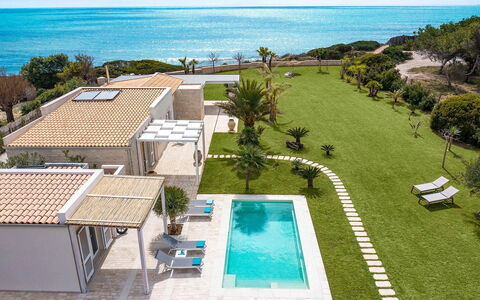 Villa Doddi: Piscina, Ricorrere, Mare, Eco Hotel, Estate, Villa, Tempo Libero, Mobili Da Esterno, Località Balneare