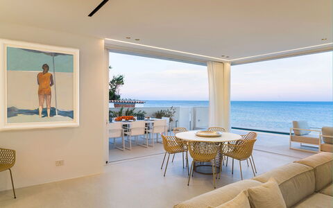 Villa Confini: Mobilia, Pavimento, Interior Design, Mare, Appartamento, Sedia, Oceano, Ricorrere, Costa, Shade