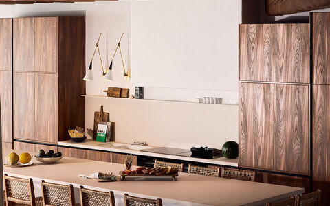 Villa Talia: Mobilia, Pavimentazione, Legna, Interior Design, Pavimento, Pavimento In Legno, Tavolo, Marrone, Cucina, Cucina & Sala Da Pranzo Tavolo