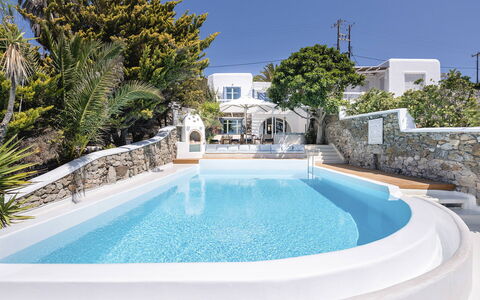 Villa Tiche: Piscina, Ricorrere, Pianta Della Casa, Eco Hotel, Hotel, Villa, Vaso Di Fiori, Cortile, Mobili Da Esterno